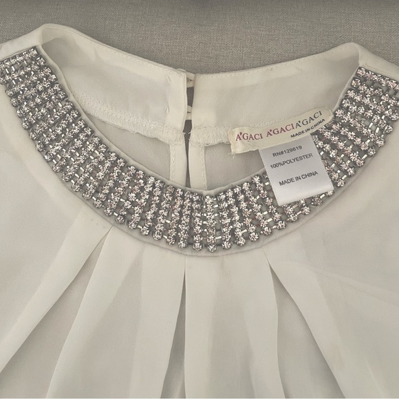 A’gaci Sheer White Sleeveless Blouse w/ Rhinestone Collar - Picture 6 of 6